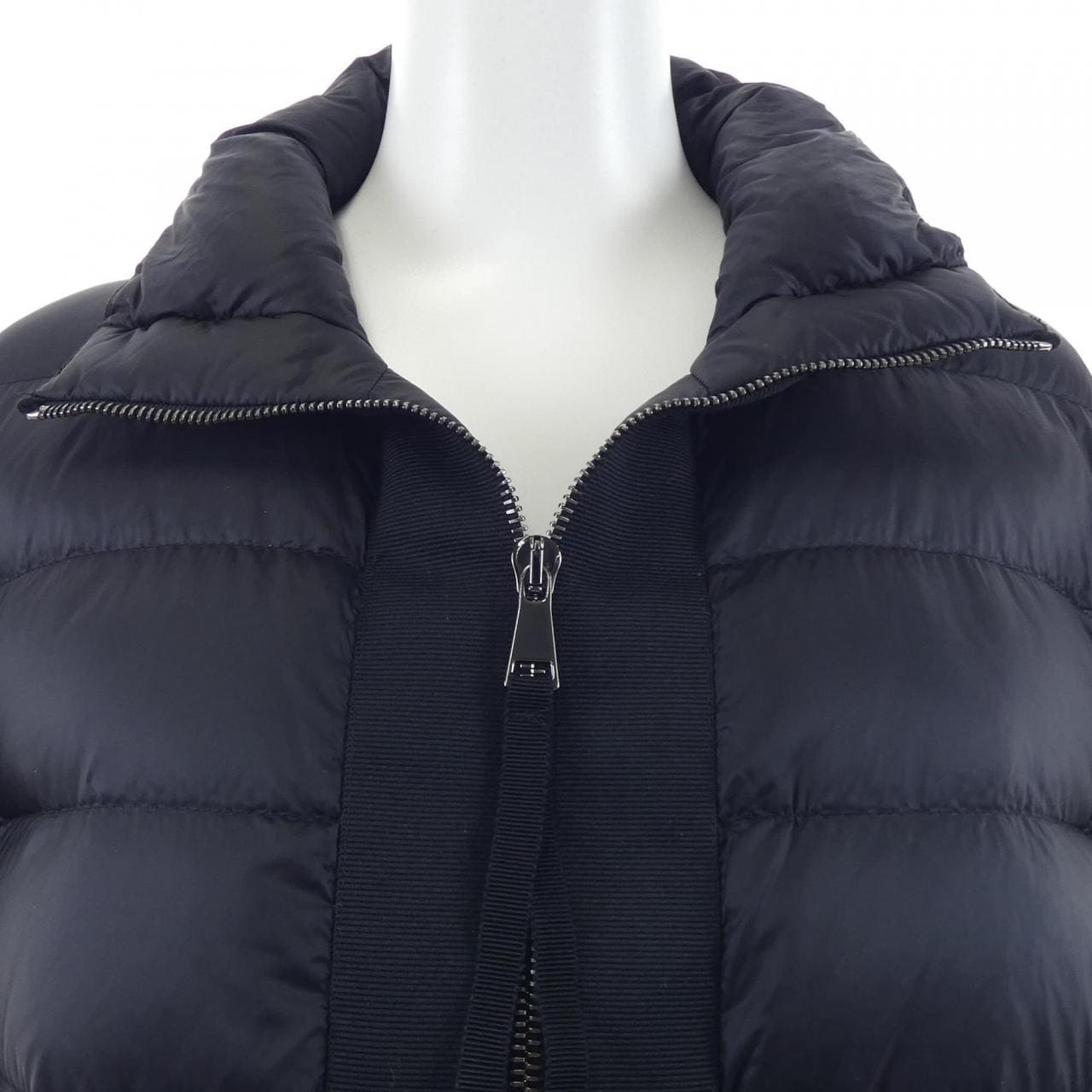 モンクレール MONCLER 20939490500 ダウンジャケット