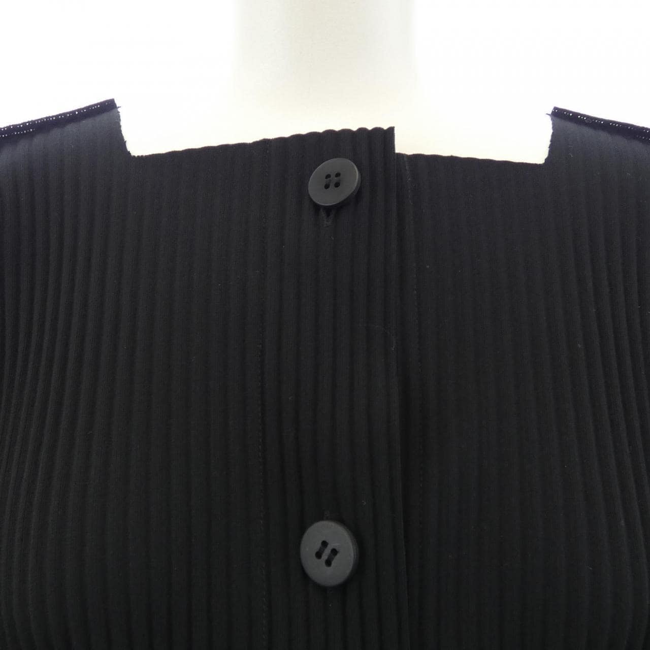 ミーイッセイミヤケ me ISSEY MIYAKE MI54KO822 コート