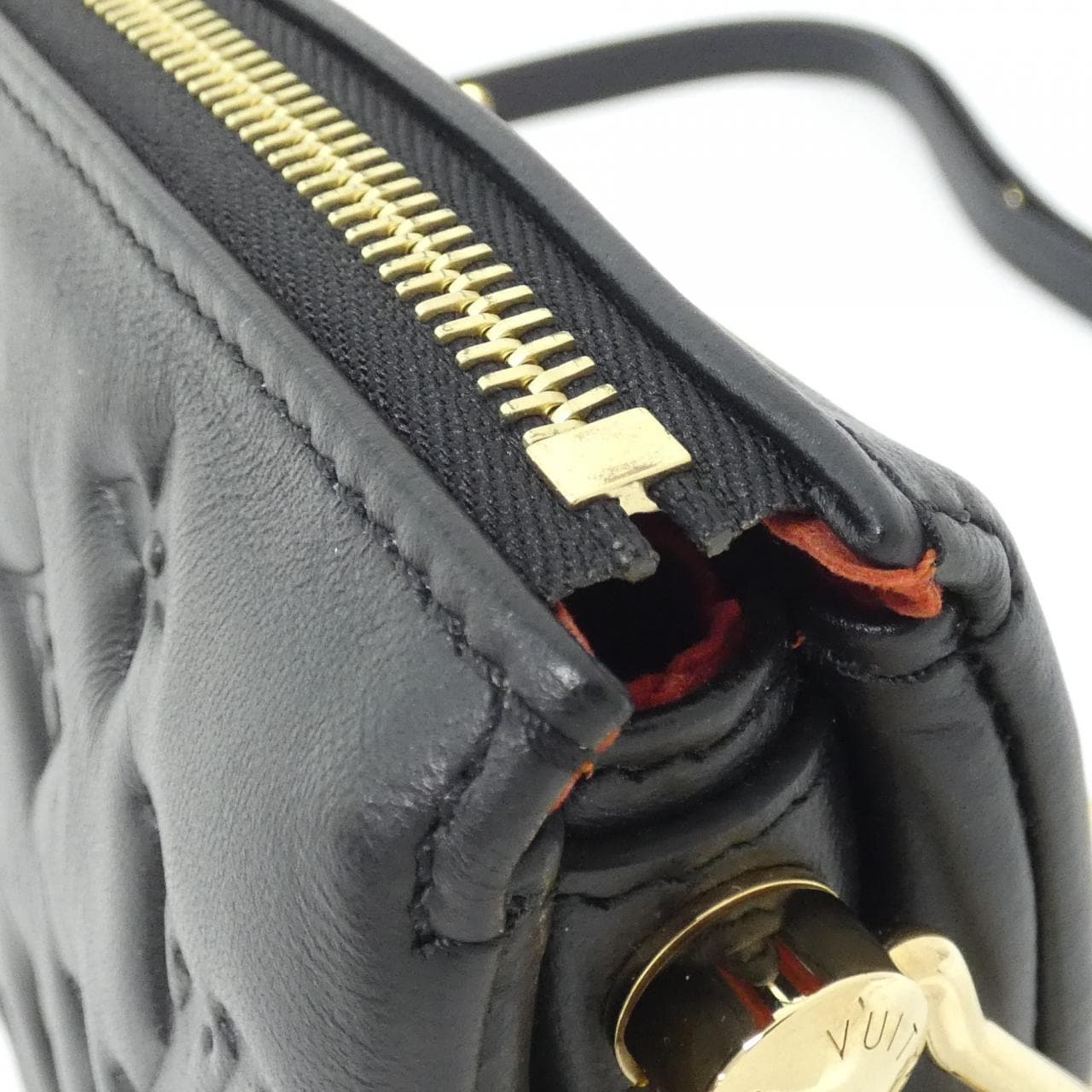 LOUIS VUITTON Coussin BB M20574 Shoulder Bag