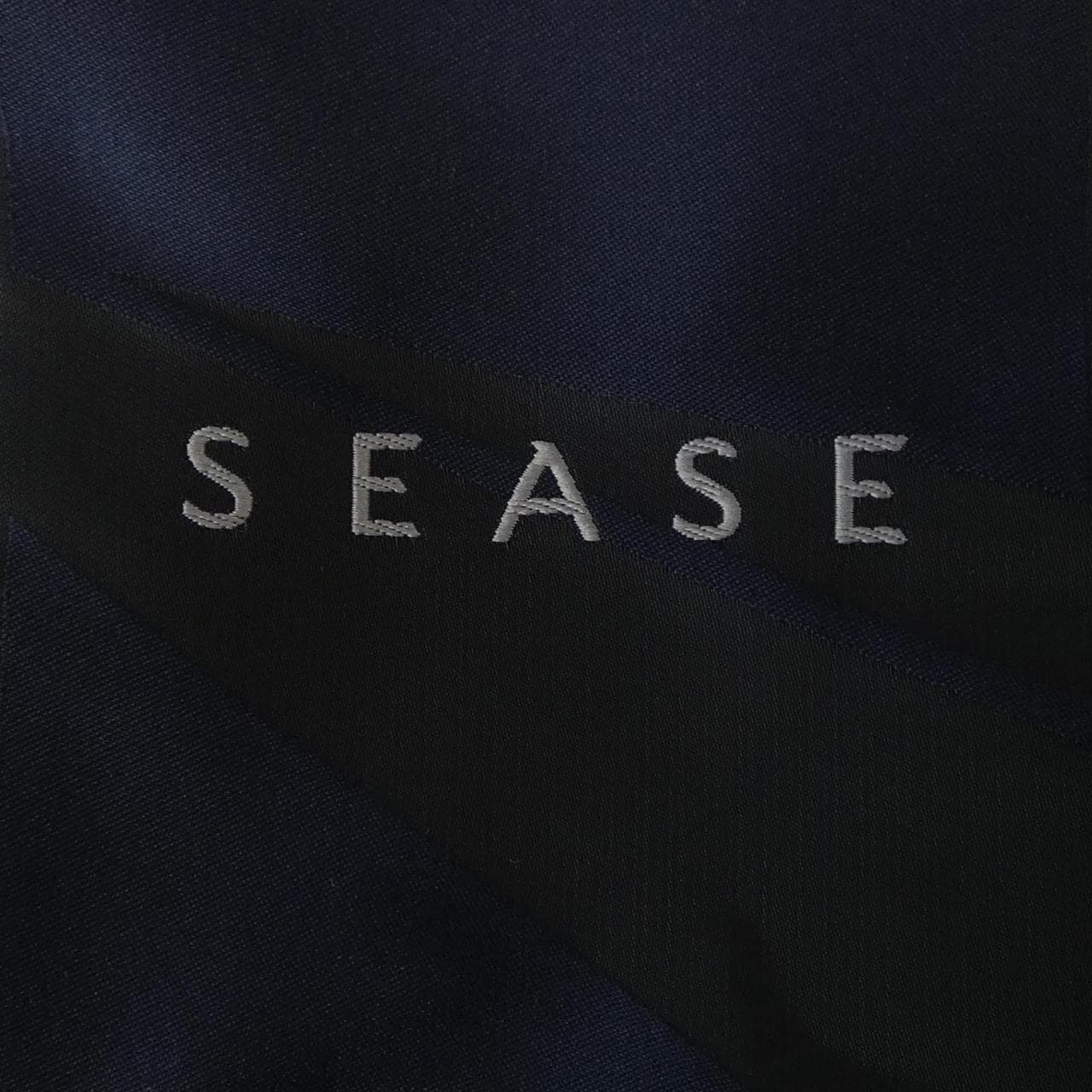 シーズ SEASE ブルゾン
