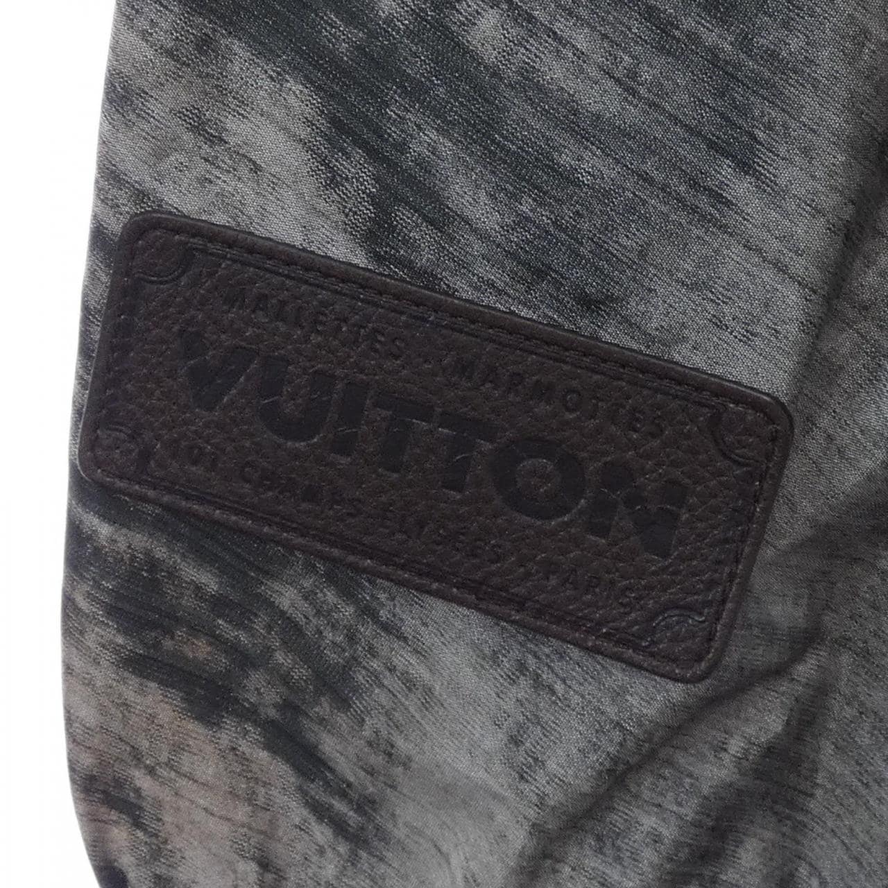 ルイヴィトン LOUIS VUITTON HFB92WHZI707N ブルゾン