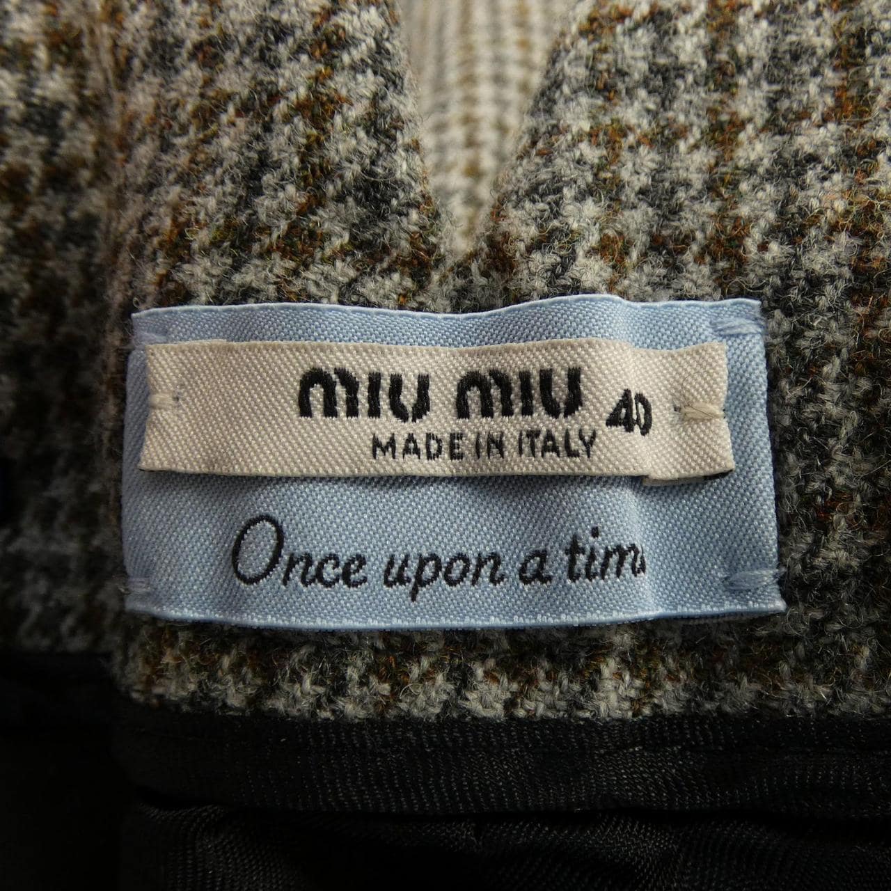 ミュウミュウ MIU MIU MP1422 1UB7 ショートパンツ