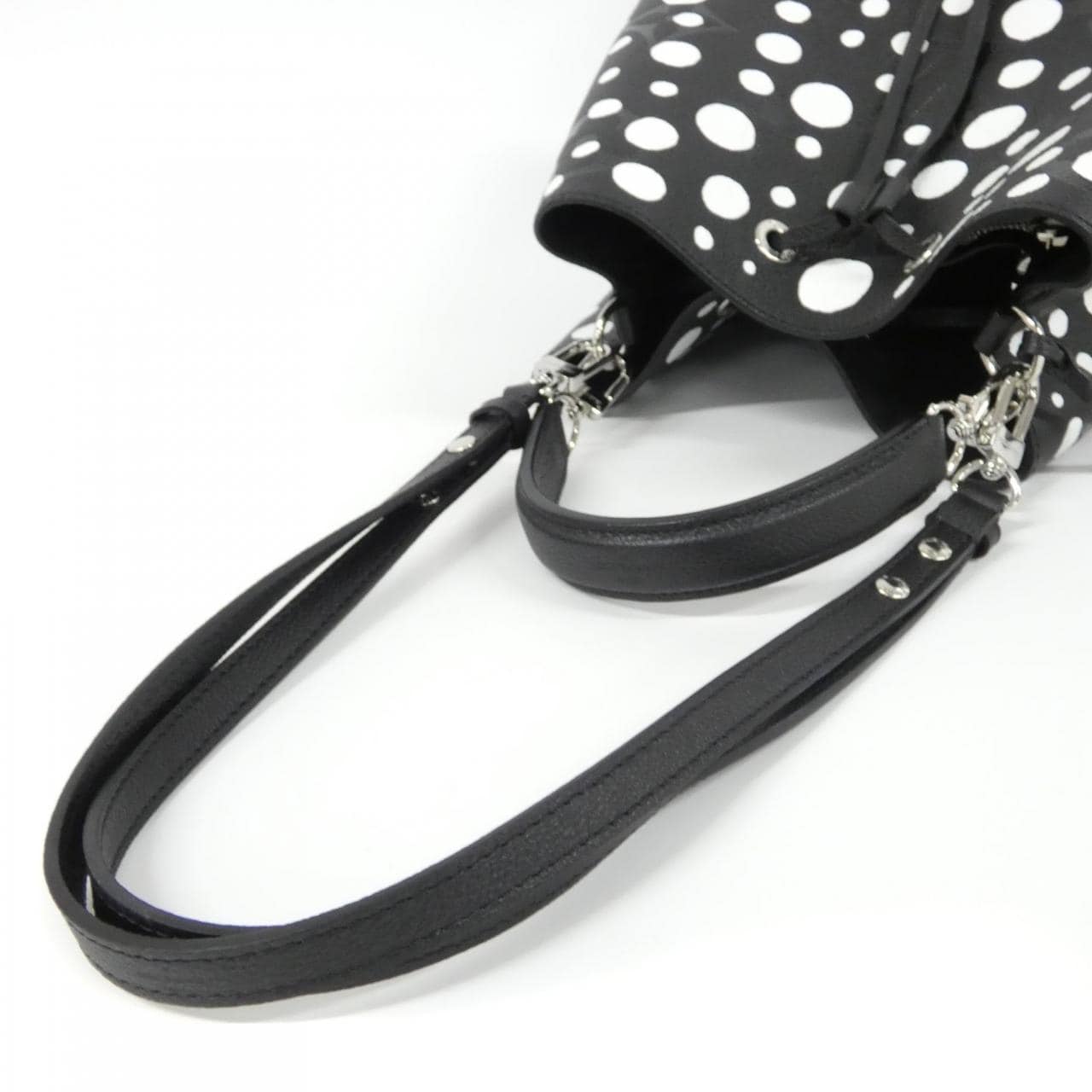 ルイヴィトン モノグラム アンプラント(LV X YK) ネオ ノエ MM M21753 ショルダーバッグ