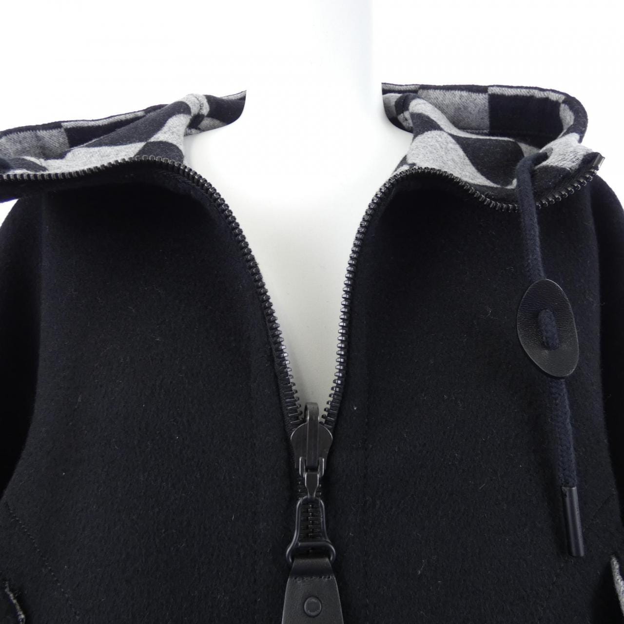 LOUIS VUITTON FSNO03NVN Coat