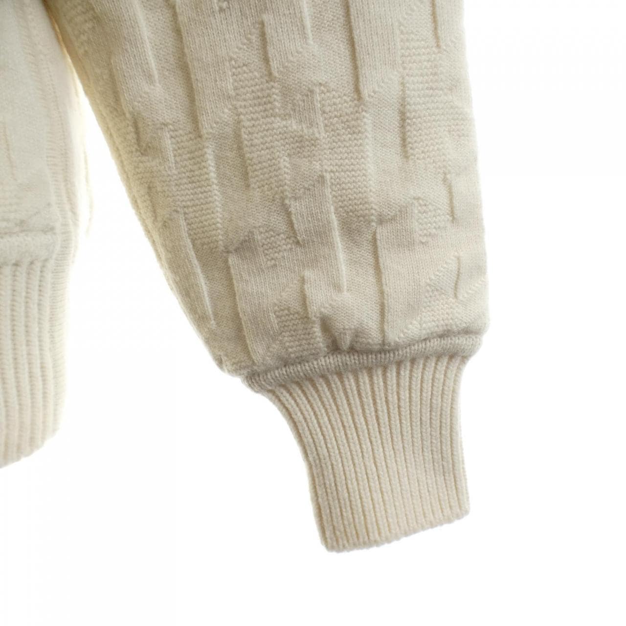 エルメス HERMES 4H2225D3 ダウンジャケット