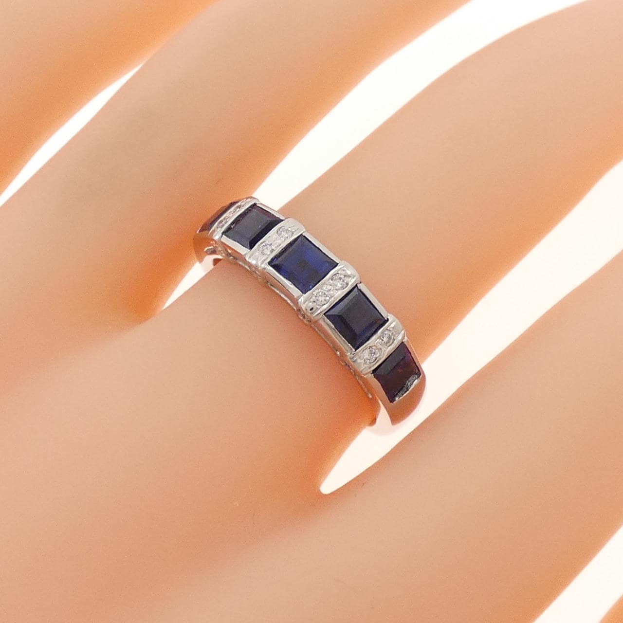 PT900 サファイヤ リング 1.89CT