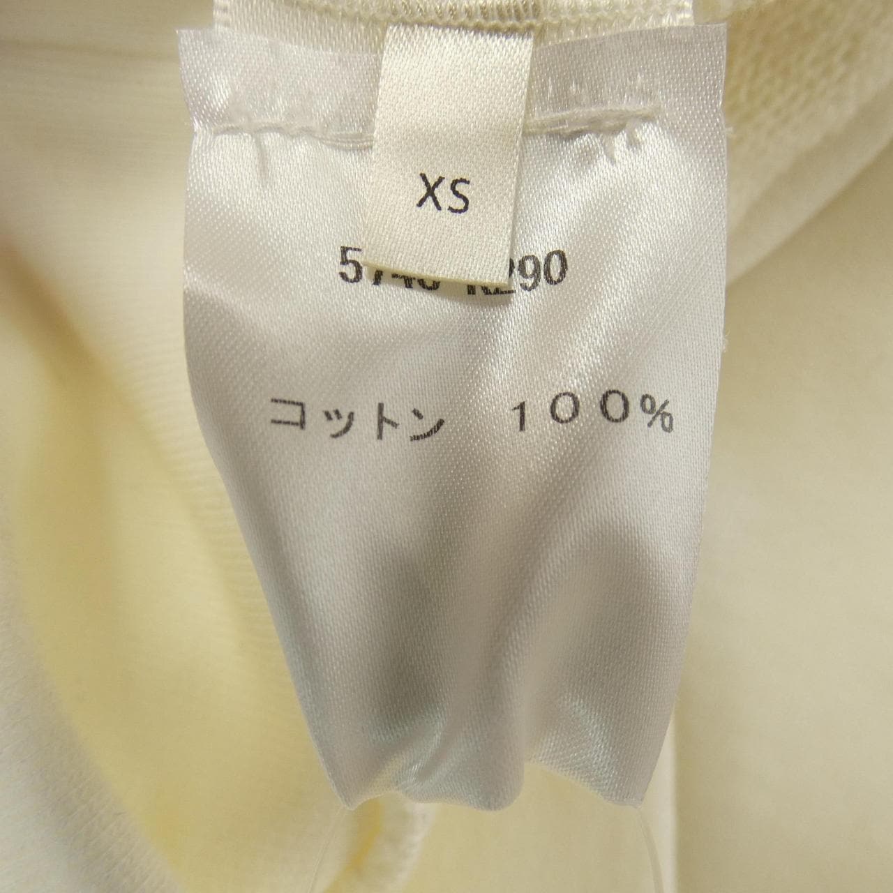 ザロウ THE ROW トップス
