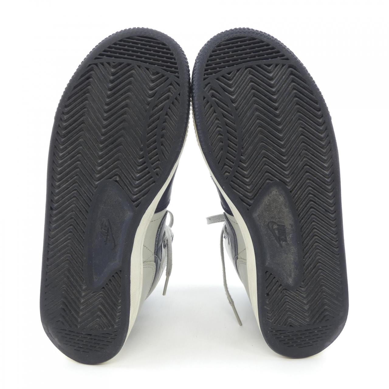 ナイキ NIKE FB1832-001 スニーカー