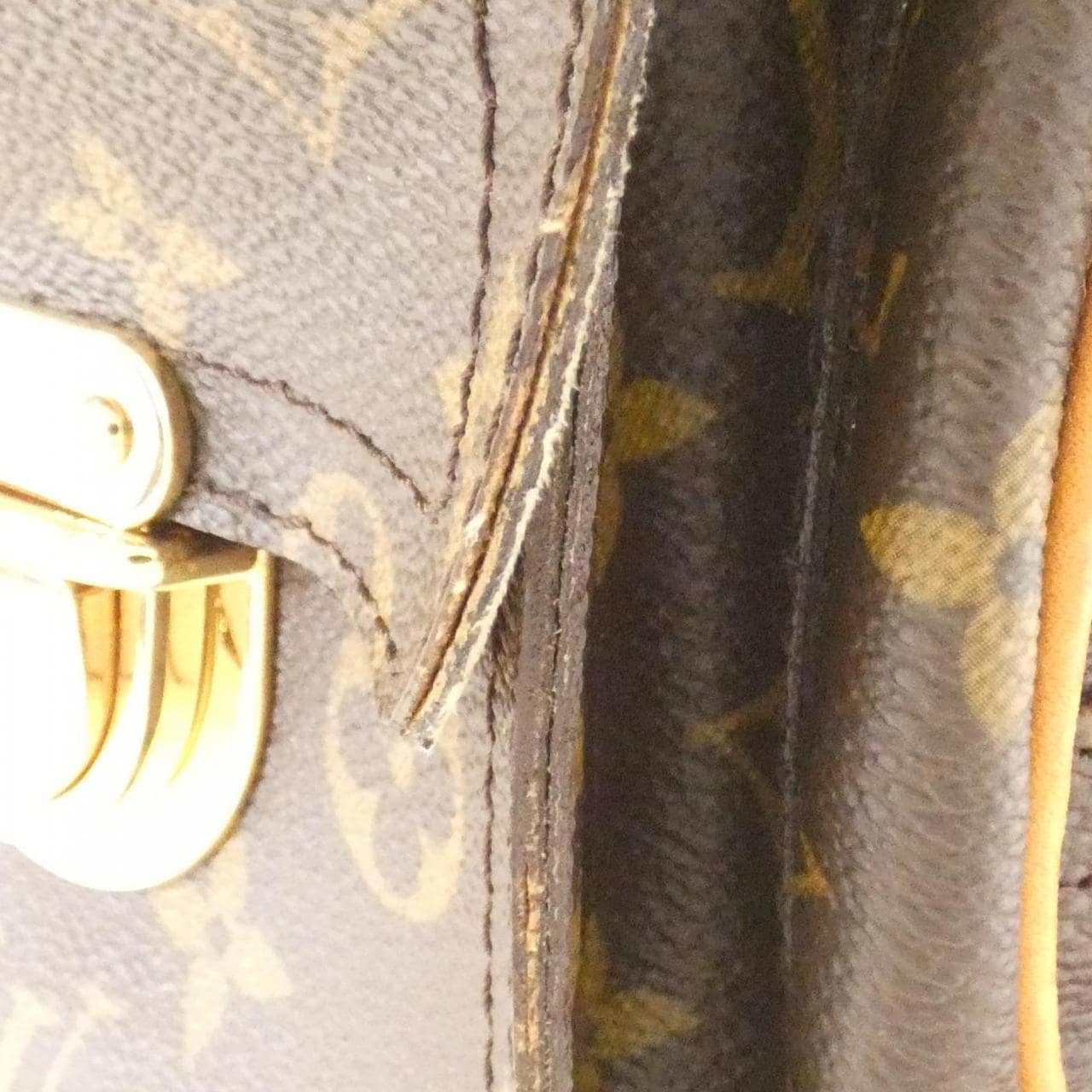 LOUIS VUITTON Monogram曼哈顿通用汽车 M40025 包