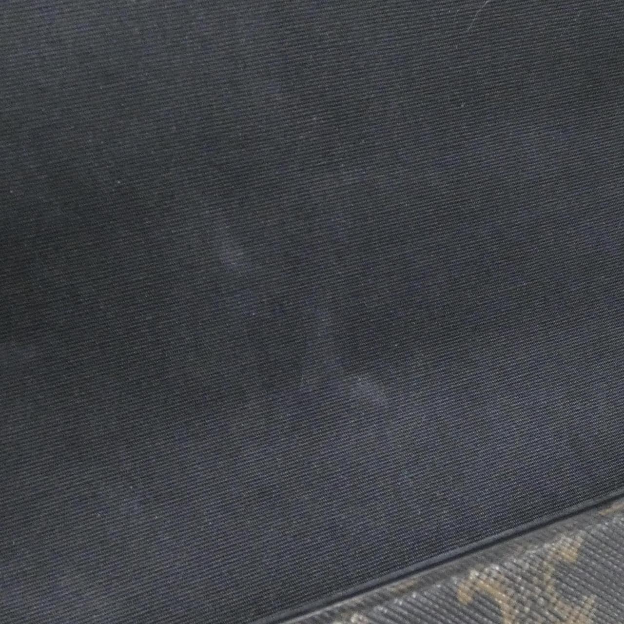 セリーヌ 111592ETH ショルダーバッグ