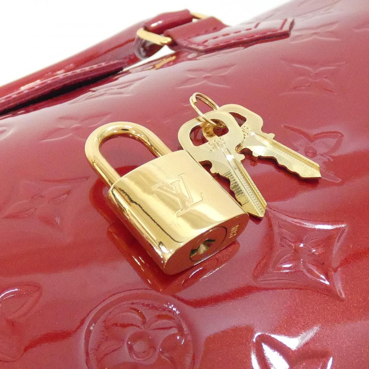 ルイヴィトン ヴェルニ モンタナ M90058 バッグ