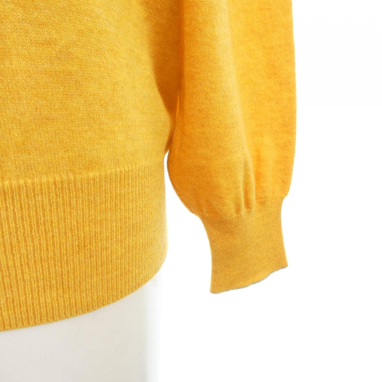 ブルネロクチネリ BRUNELLO CUCINELLI ニット