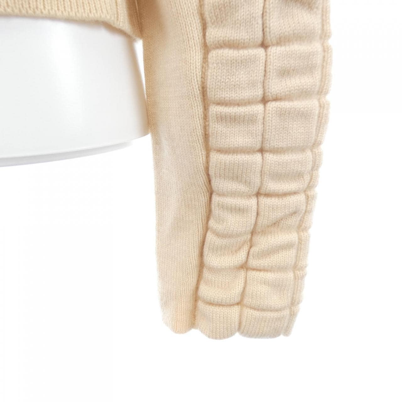 【ヴィンテージ】シャネル CHANEL P16325V00838 00A ニット