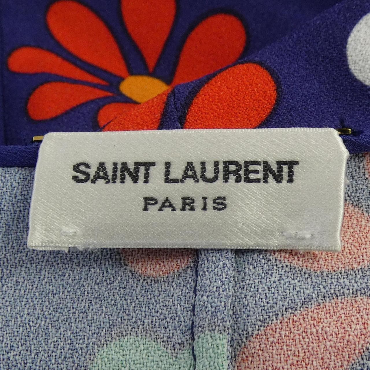 サンローラン SAINT LAURENT 681875 Y5E54 トップス