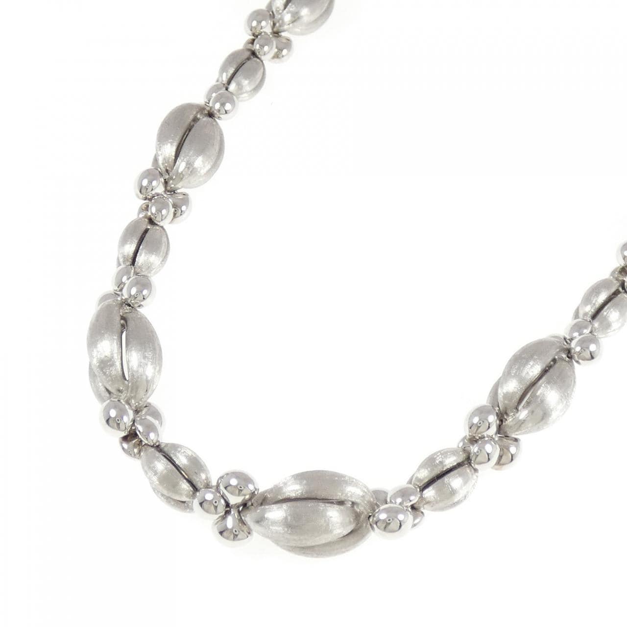 ナニス 750WG ネックレス