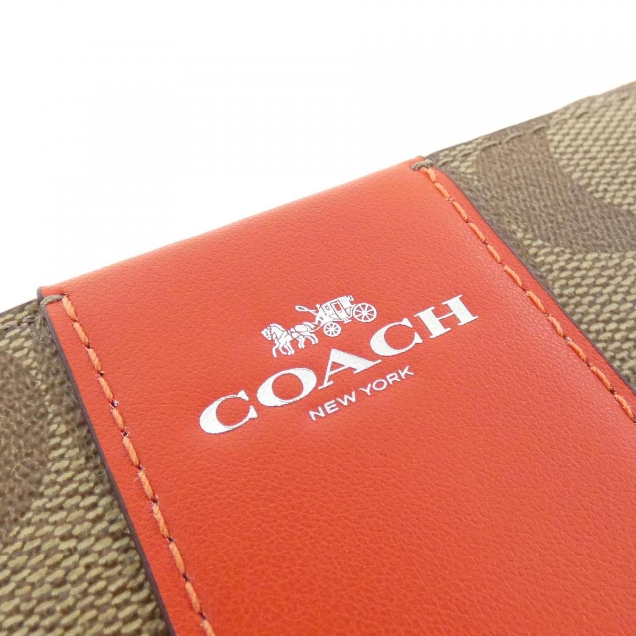 [BRAND NEW] Coach CS602 pouch