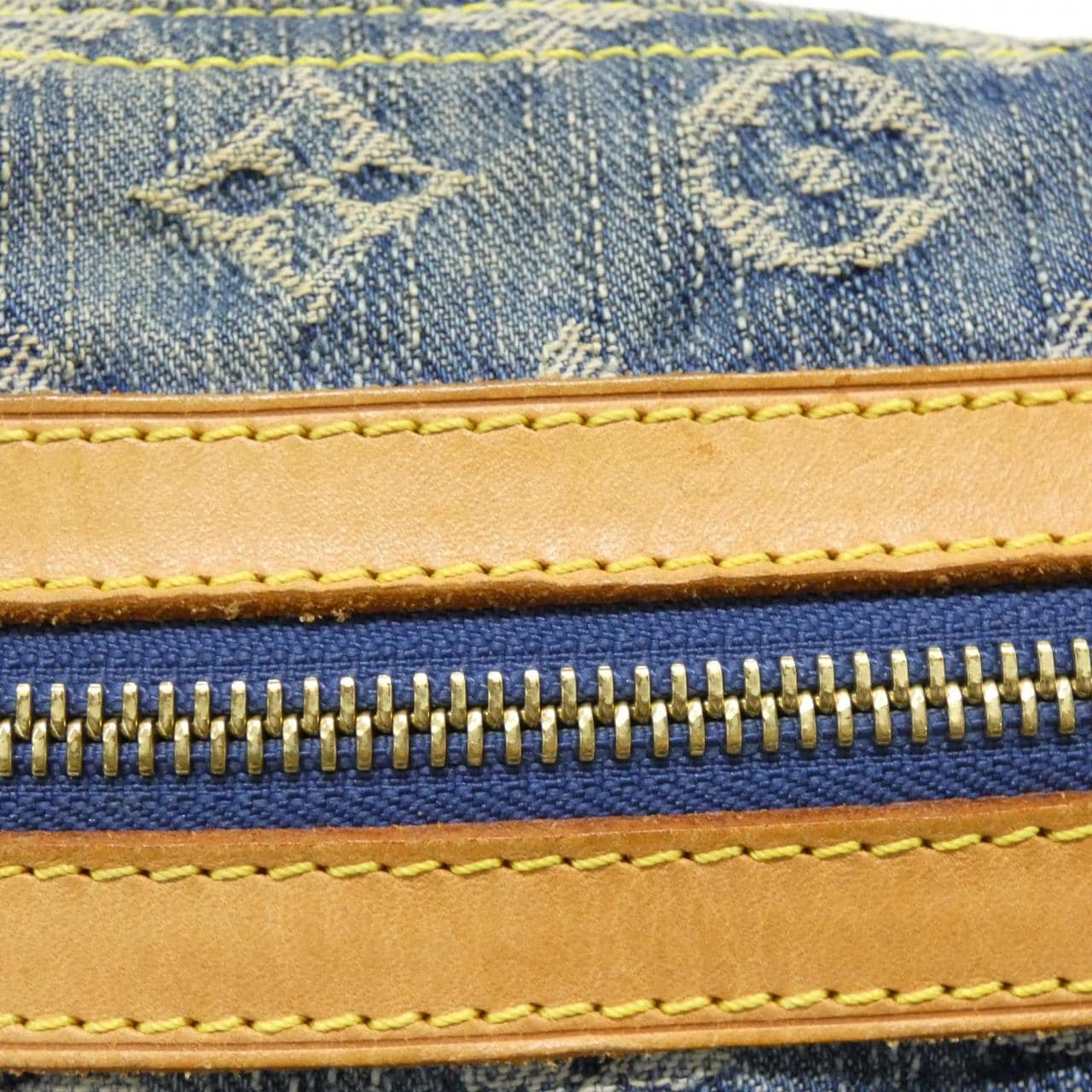 LOUIS VUITTON Monogram Denim Baggy PM M95049 單肩包