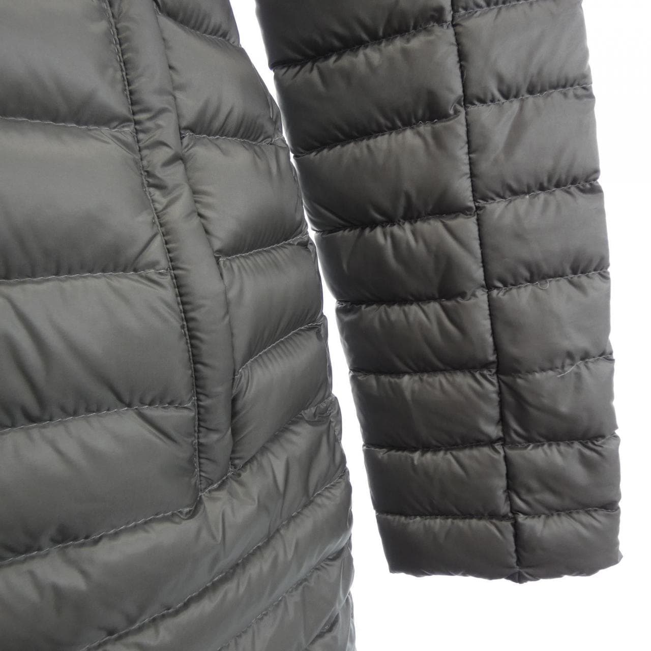 モンクレール MONCLER BARBEL ダウンコート