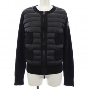 モンクレール MONCLER ダウンジャケット