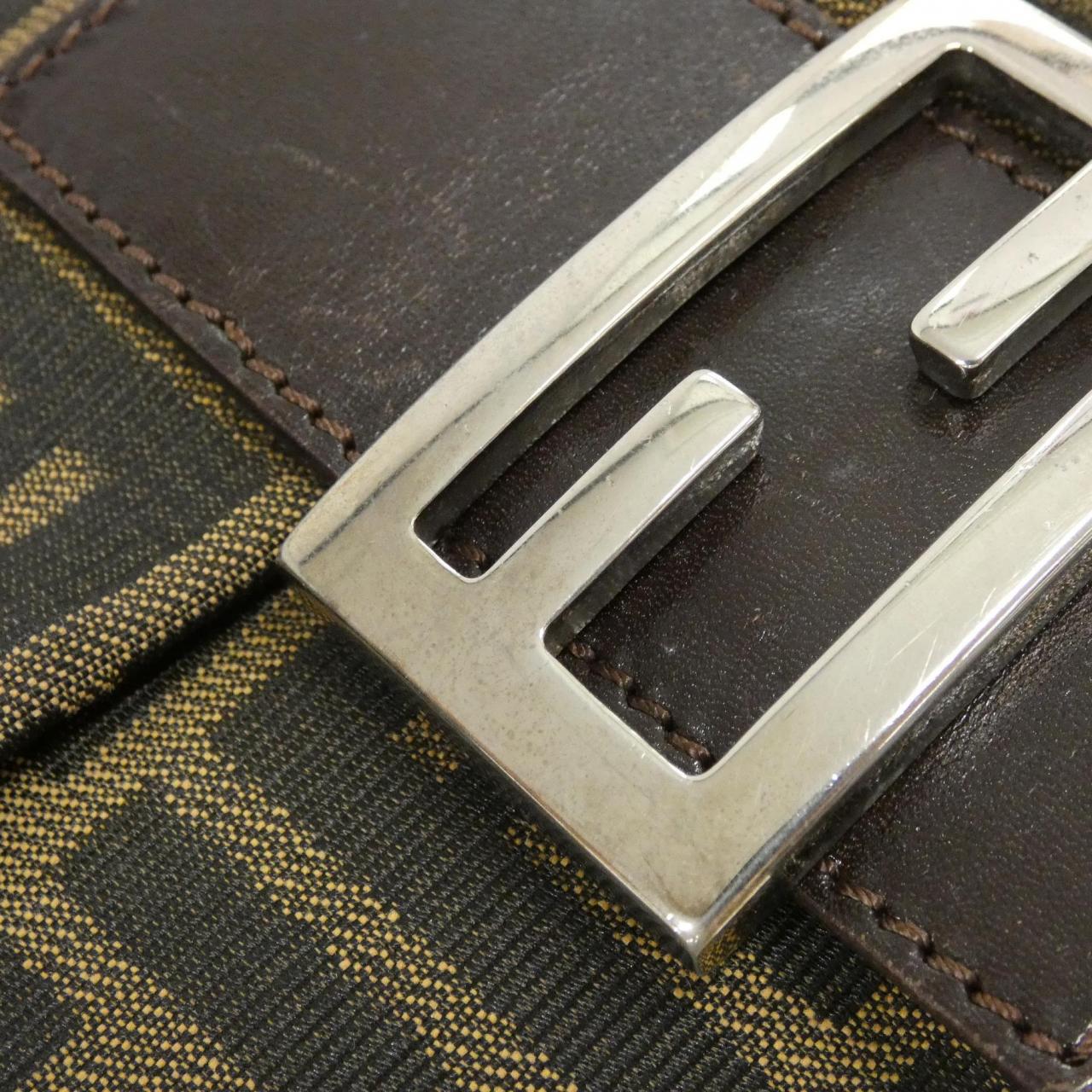 【ヴィンテージ】フェンディ バゲット 26424 ショルダーバッグ