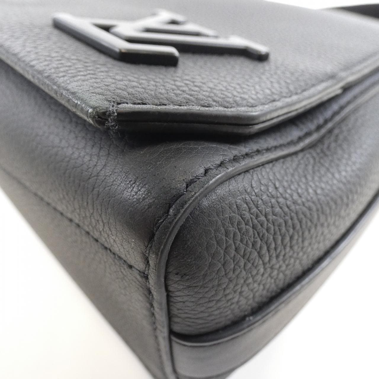 LOUIS VUITTON LV Aerogram Takeoff邮差包 M57080 单肩包