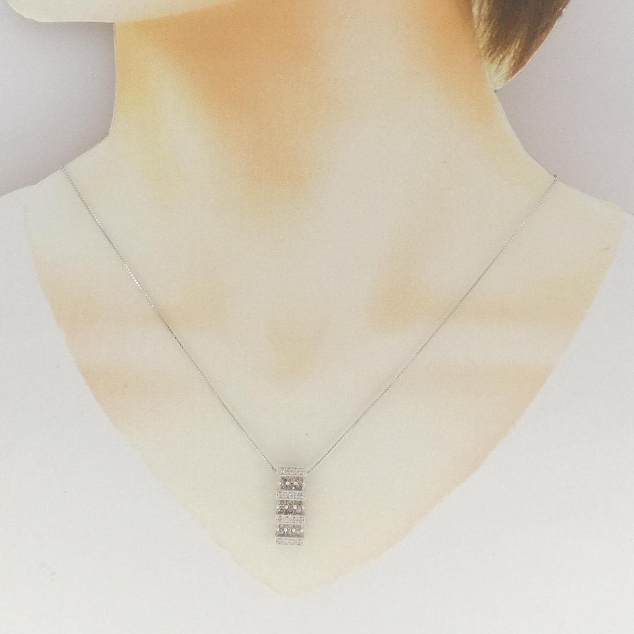 K18WG ダイヤモンド ネックレス 1.00CT
