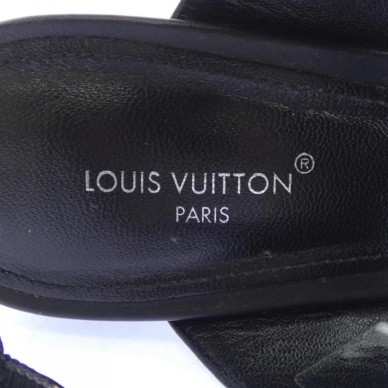 ルイヴィトン LOUIS VUITTON LVマレ サンダル