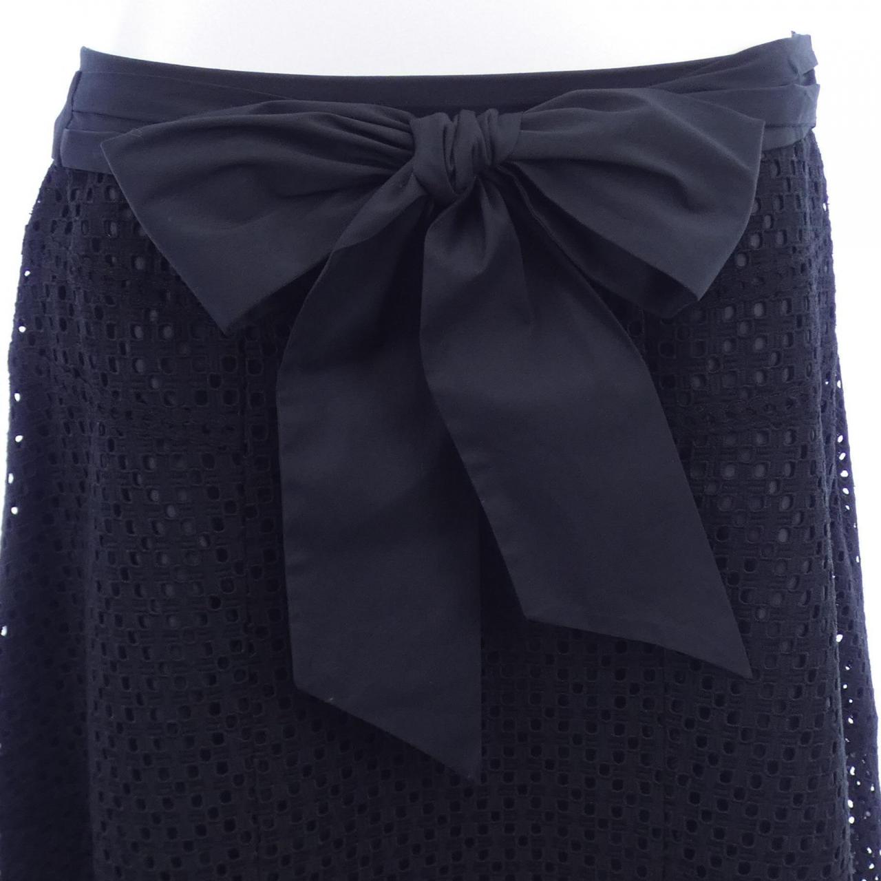 トゥービーシック TO BE CHIC スカート