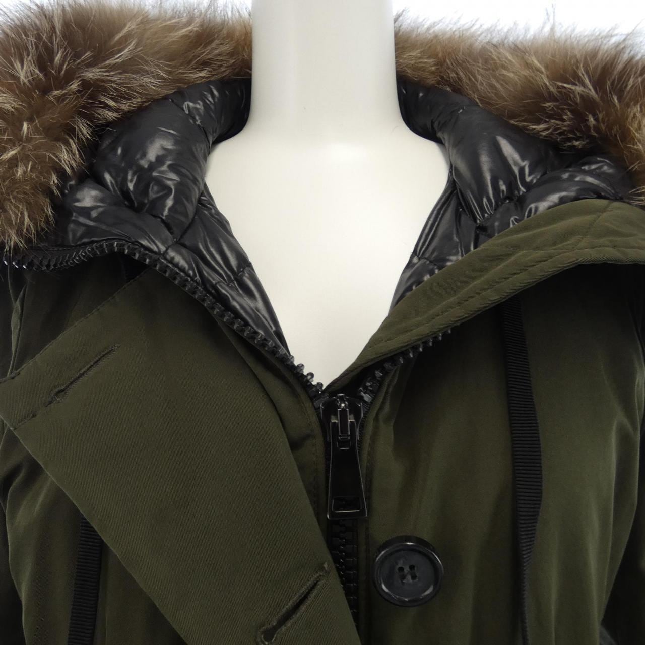 モンクレール MONCLER ダウンコート