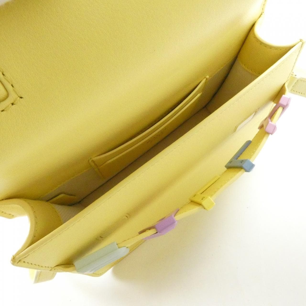 バリー LOGO CROSSBODY バッグ