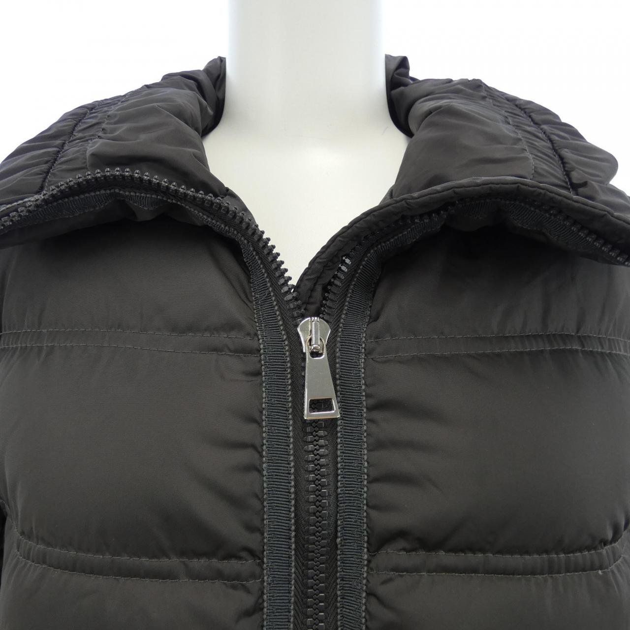 モンクレール MONCLER ダウンコート