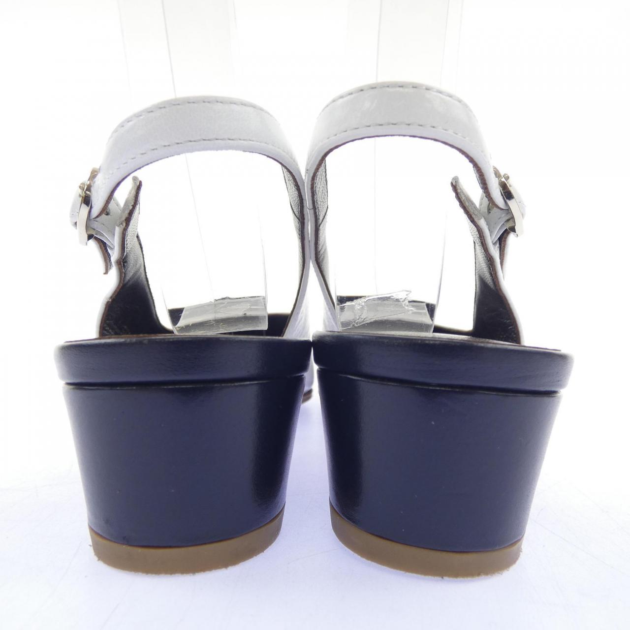 シャネル CHANEL スリングバック SLINGBACKS G45566B15702 パンプス