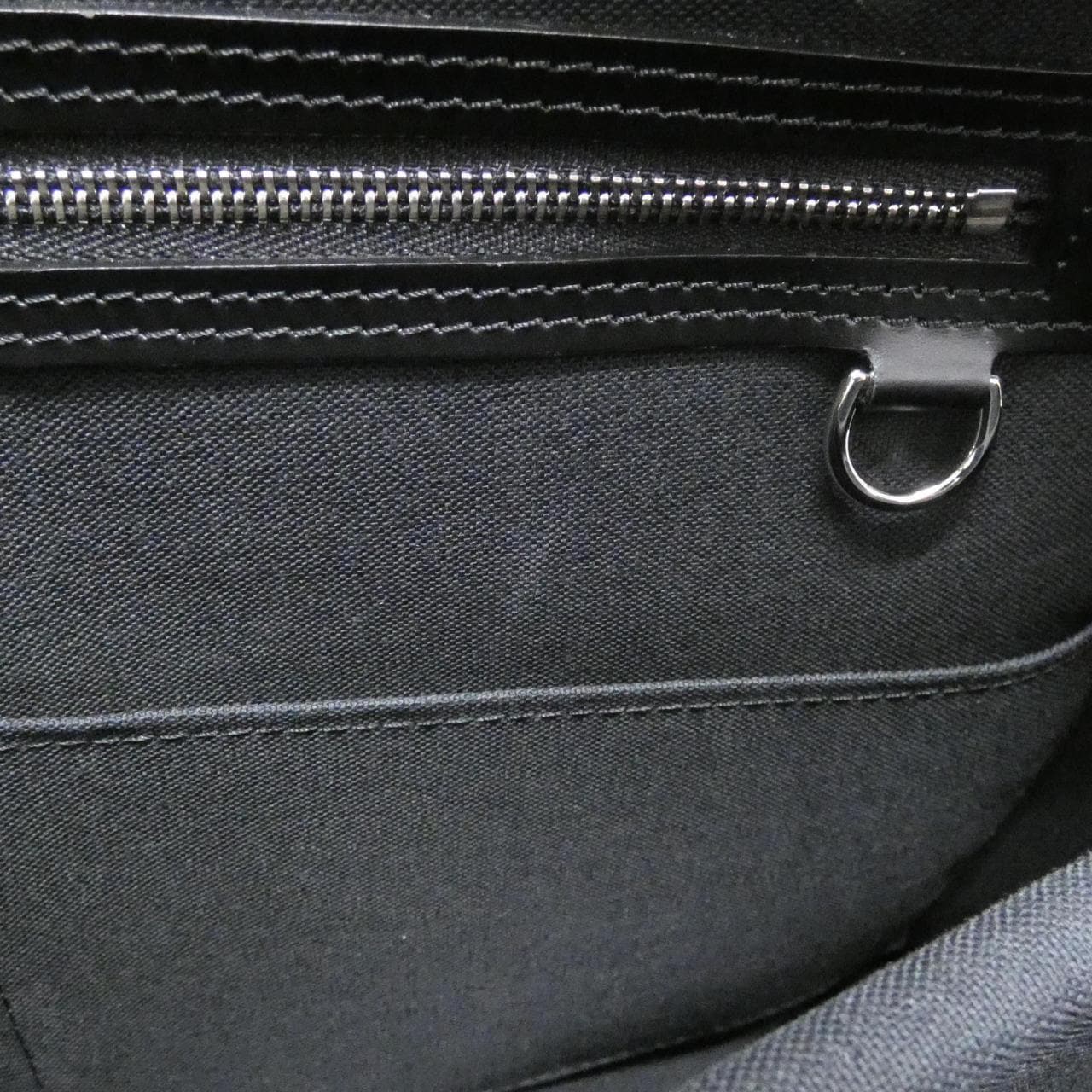 ルイヴィトン ダミエ グラフィット ポルト ドキュマン ヴォワヤージュ GM N41123 バッグ