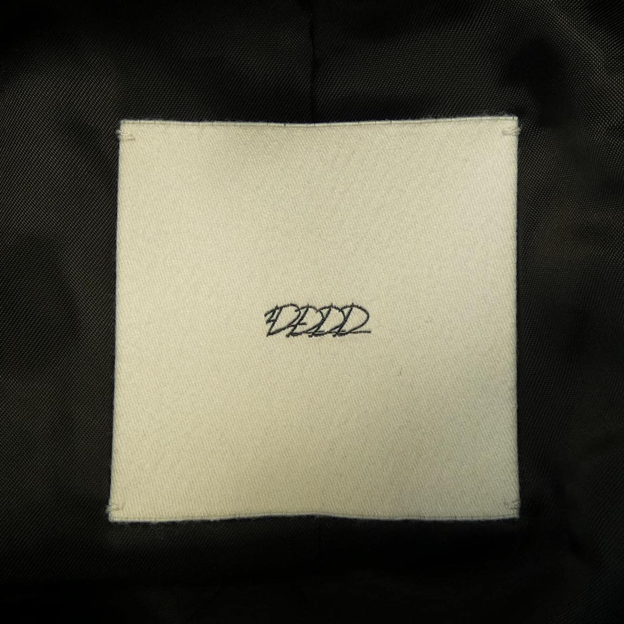 DDDD 0721002 トレンチコート
