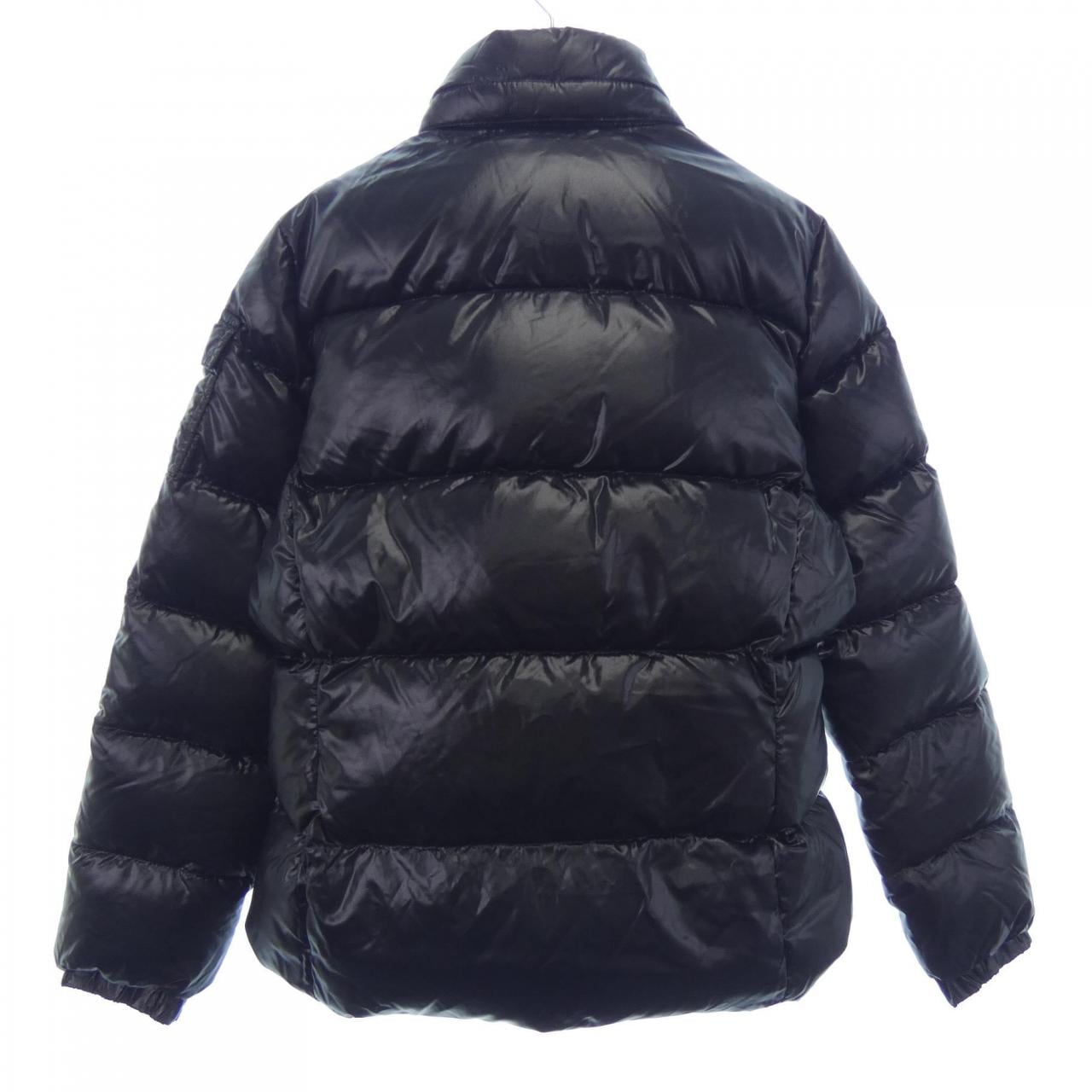 モンクレール MONCLER ダウンジャケット