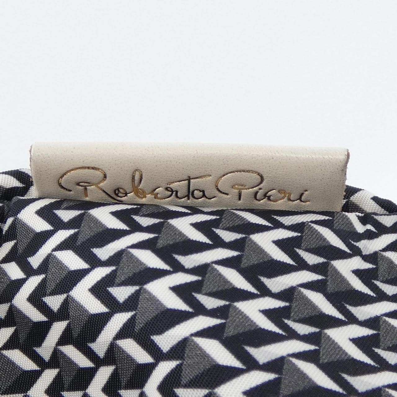 ロベルタ ピエリ ROBERTA PIERI BAG