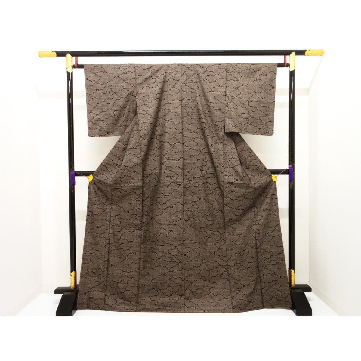 【未使用品】紬　【大島紬】七マルキ　裄丈Ｓ寸