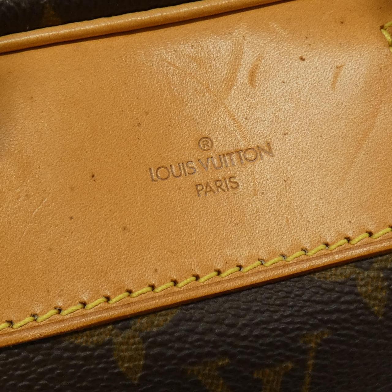 LOUIS VUITTON Monogram Excursion M41450 包