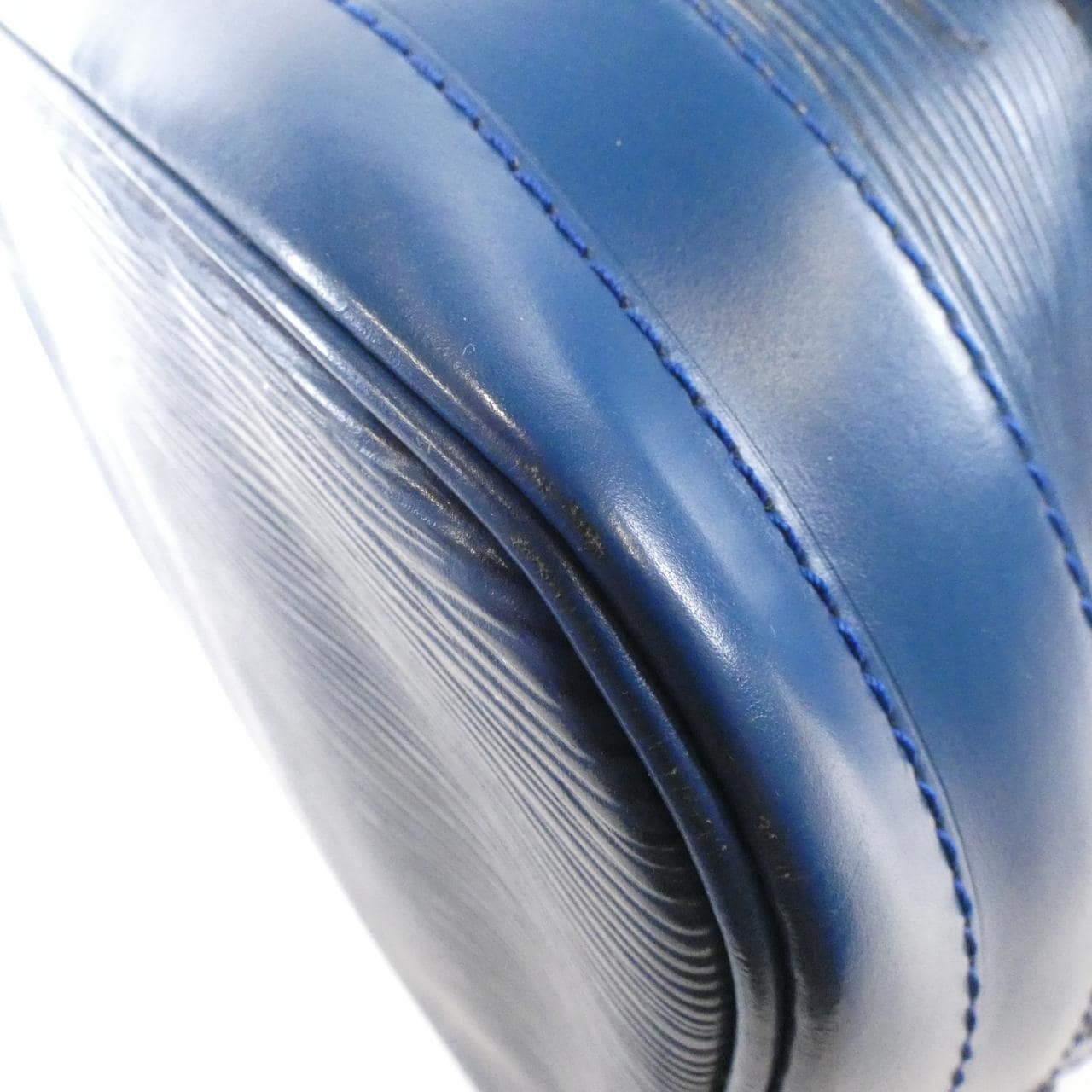 ルイヴィトン エピ ノエ M44005 ショルダーバッグ