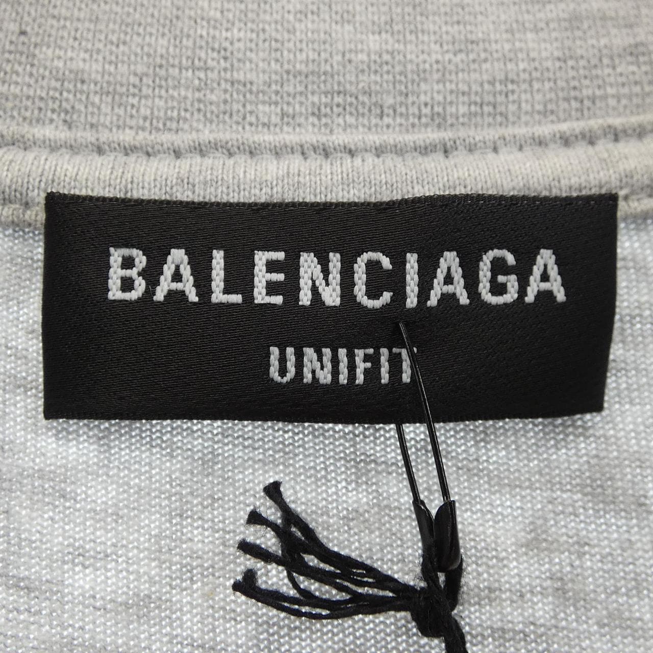 バレンシアガ BALENCIAGA 676589 TLVF1 UNISEX Tシャツ