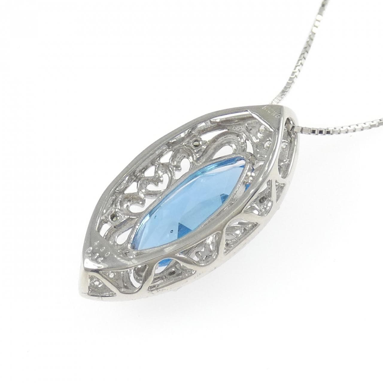 K18WG ブルートパーズ ネックレス 4.30CT