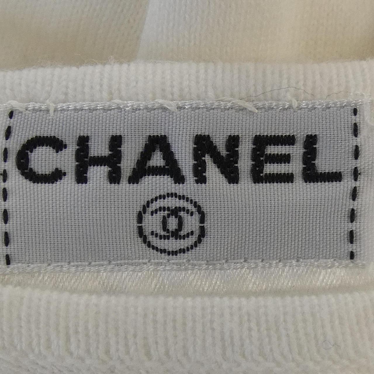 【ヴィンテージ】シャネル CHANEL P17338V00908 01P. ニット
