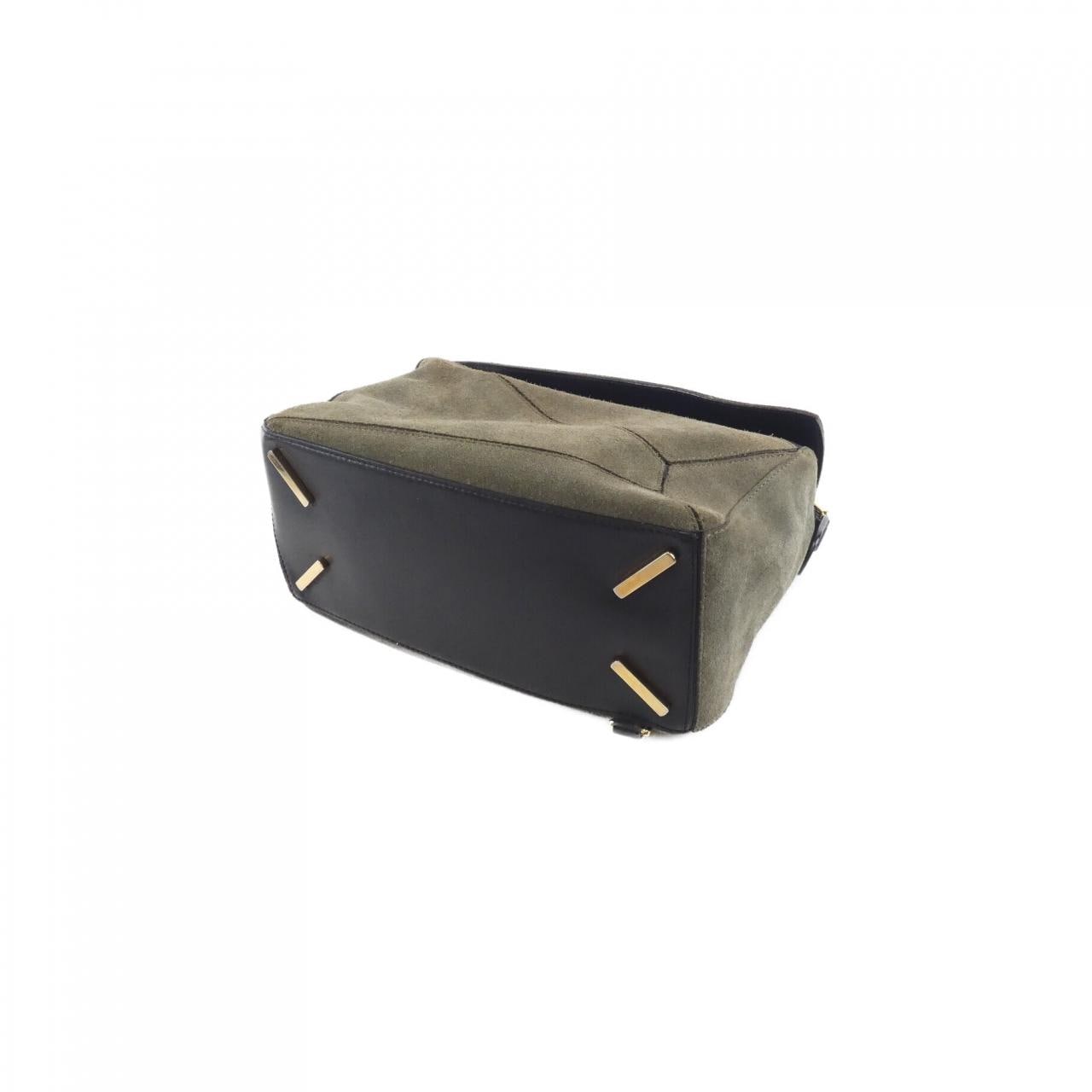 ロエベ パズル 322 61 K74 バッグ