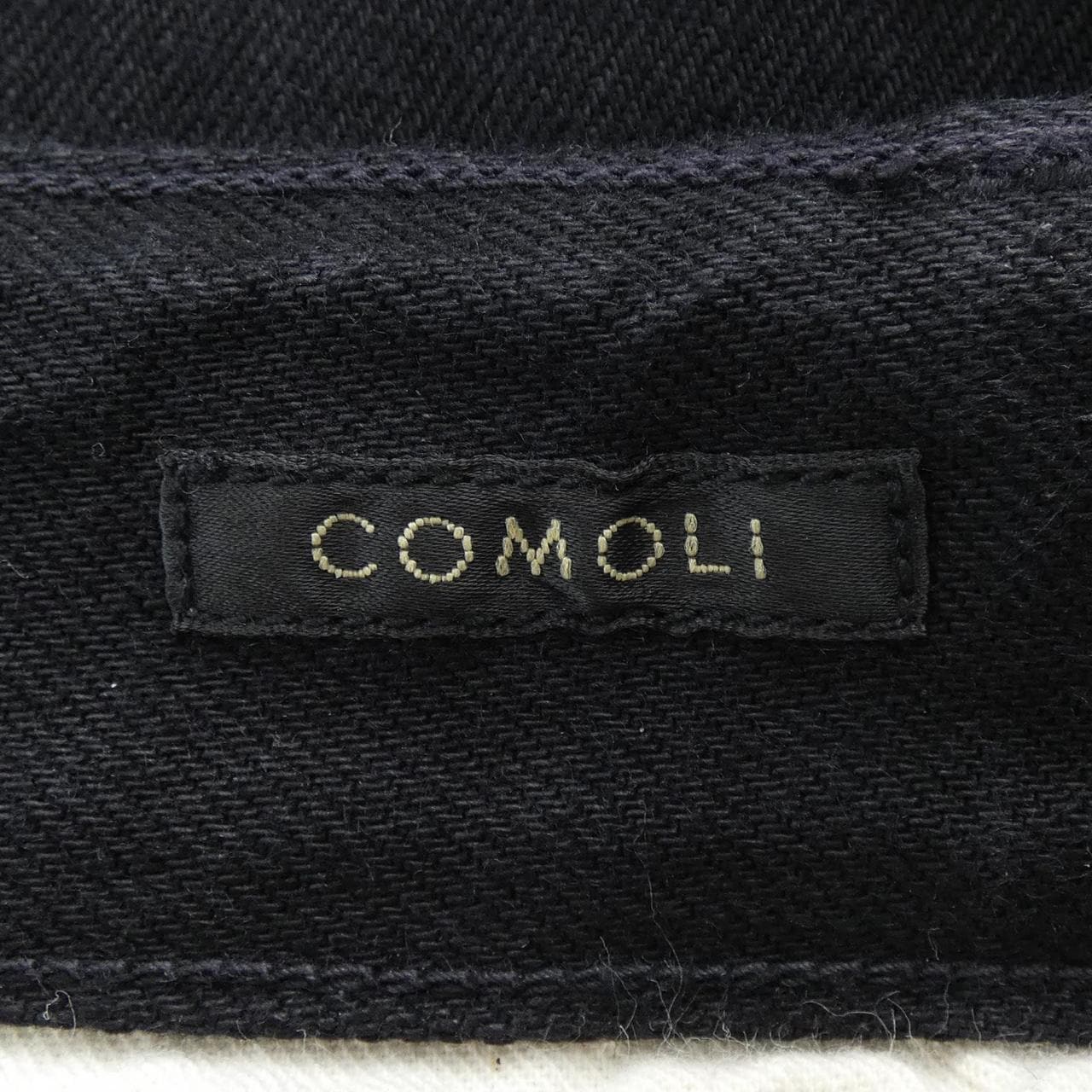 コモリ COMOLI パンツ