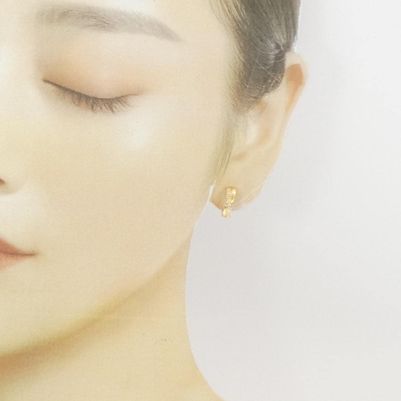 K18YG Diamond earrings 0.10CT