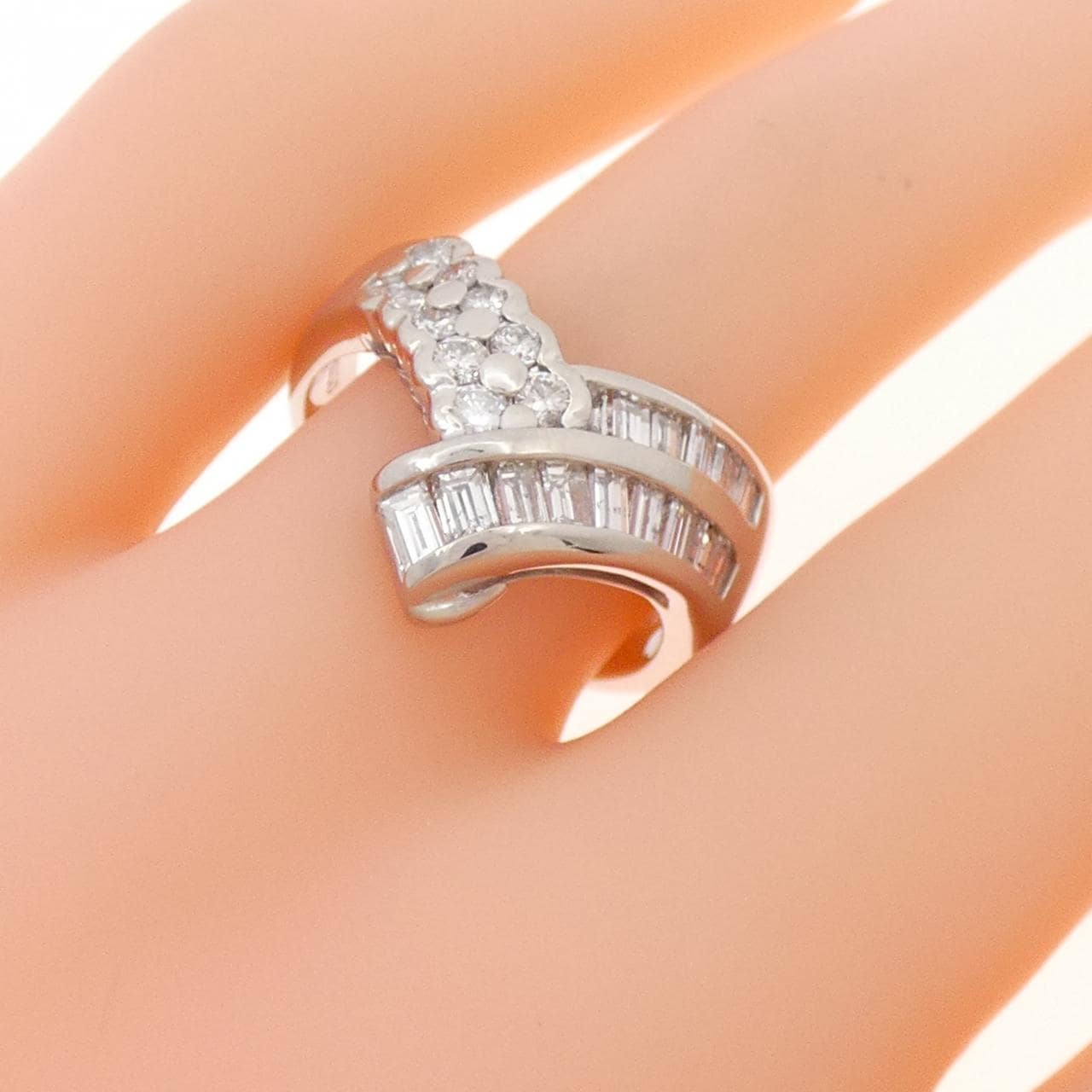 PT900 ダイヤモンド リング 1.05CT
