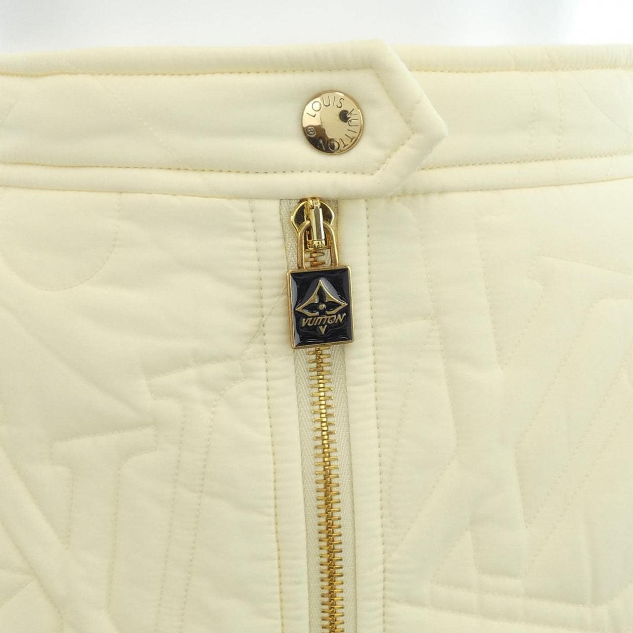 ルイヴィトン LOUIS VUITTON キルテッドモノグラム FOSK06RX3 スカート