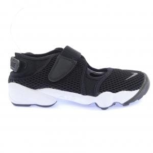 ナイキ NIKE 848386-001 スニーカー