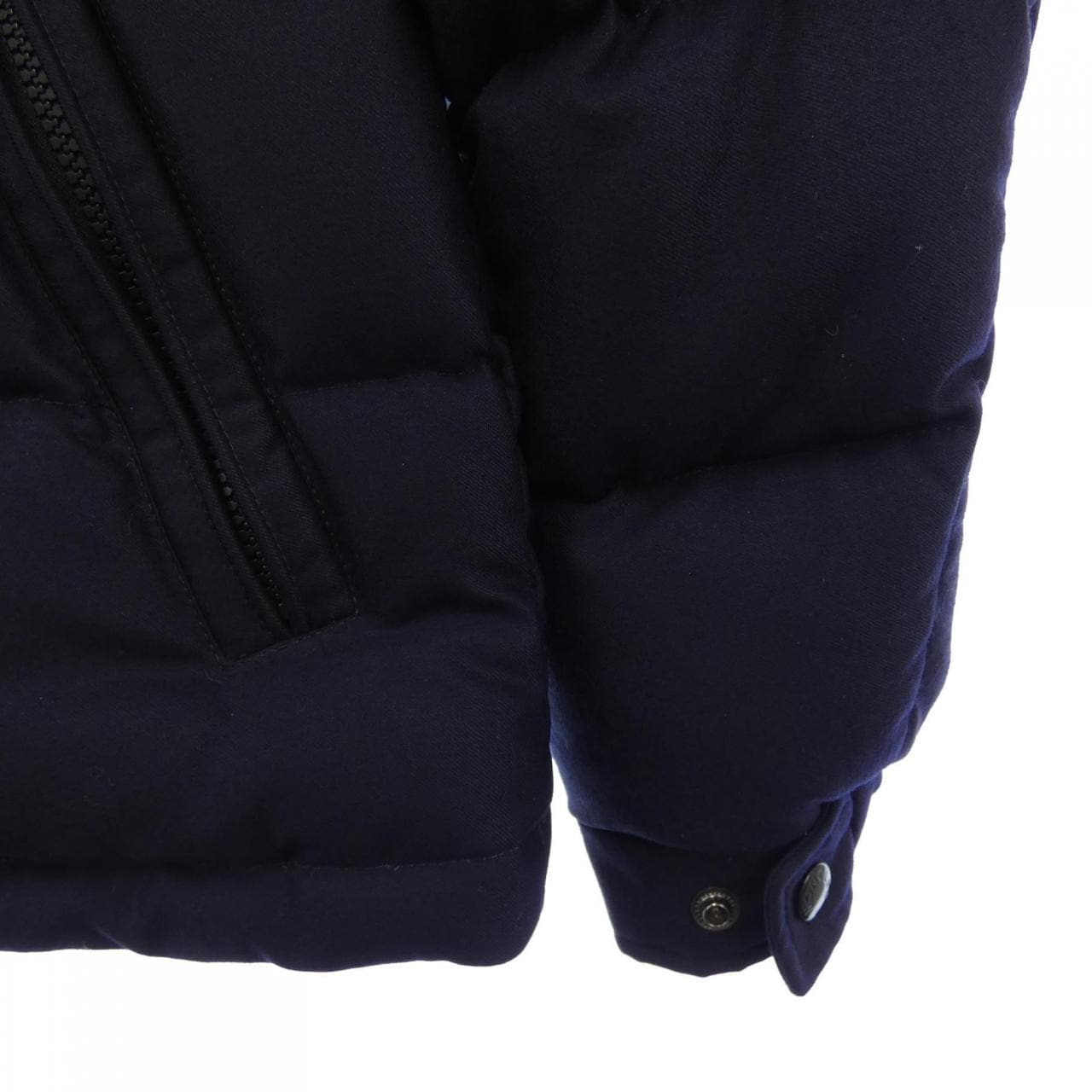 モンクレール MONCLER ダウンジャケット