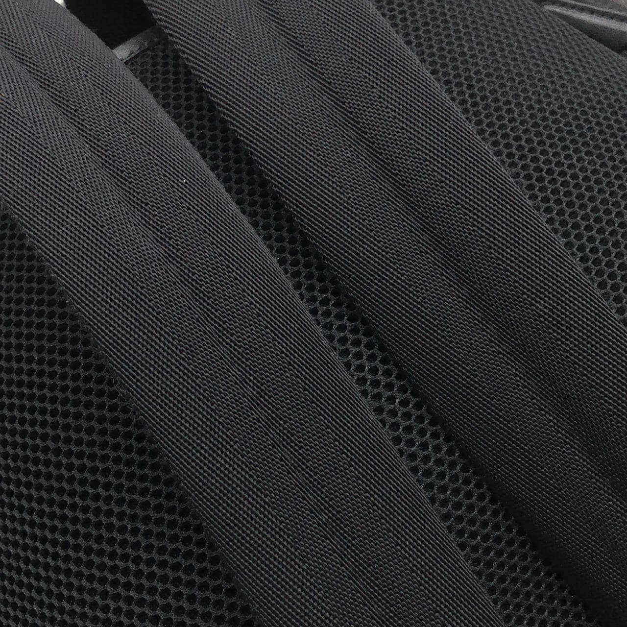 フェンディ フェンディ ストライク ラージ 7VZ056 AG0M リュックサック